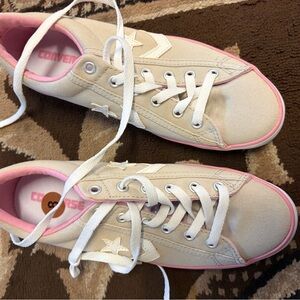 Converse Women’s Pink and White Star Sneakers